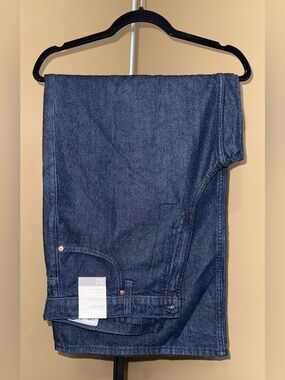 NWT GAP Women’s Baggy Dark Blue wide leg Jeans. Size 14R.